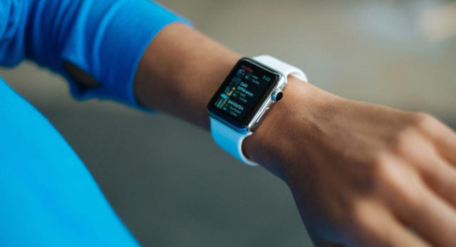 Apple Watch - Gifts - Date Ideas Canada
