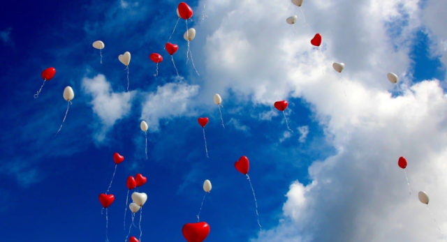 Heart Shaped Balloons - Date Ideas Canada