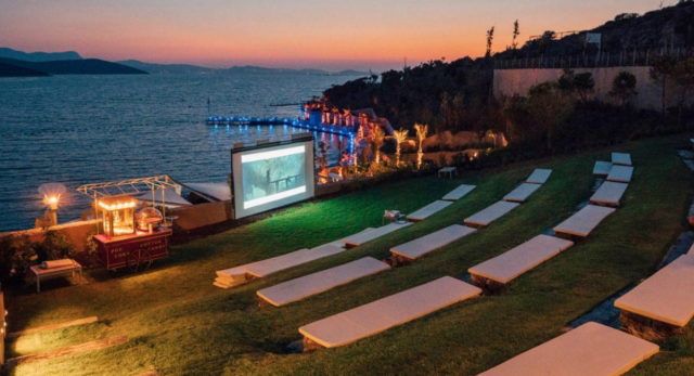 Outdoor Movie - Adventure and Extremes - Date Ideas Canada