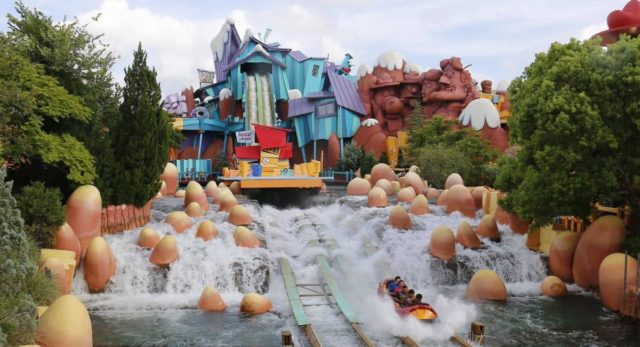 Theme Park - Date Ideas Canada