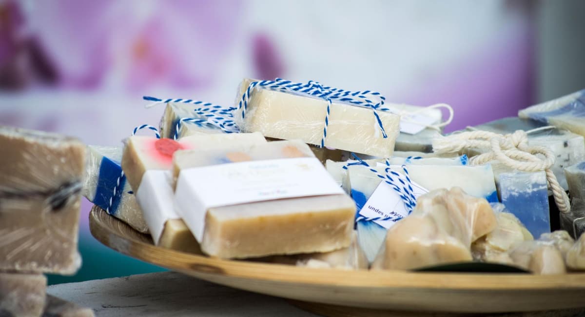 Romantic Deliveries - Date Ideas Canada