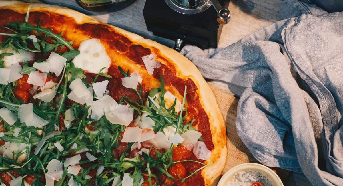 Pizza - Italy - Date Ideas Canada