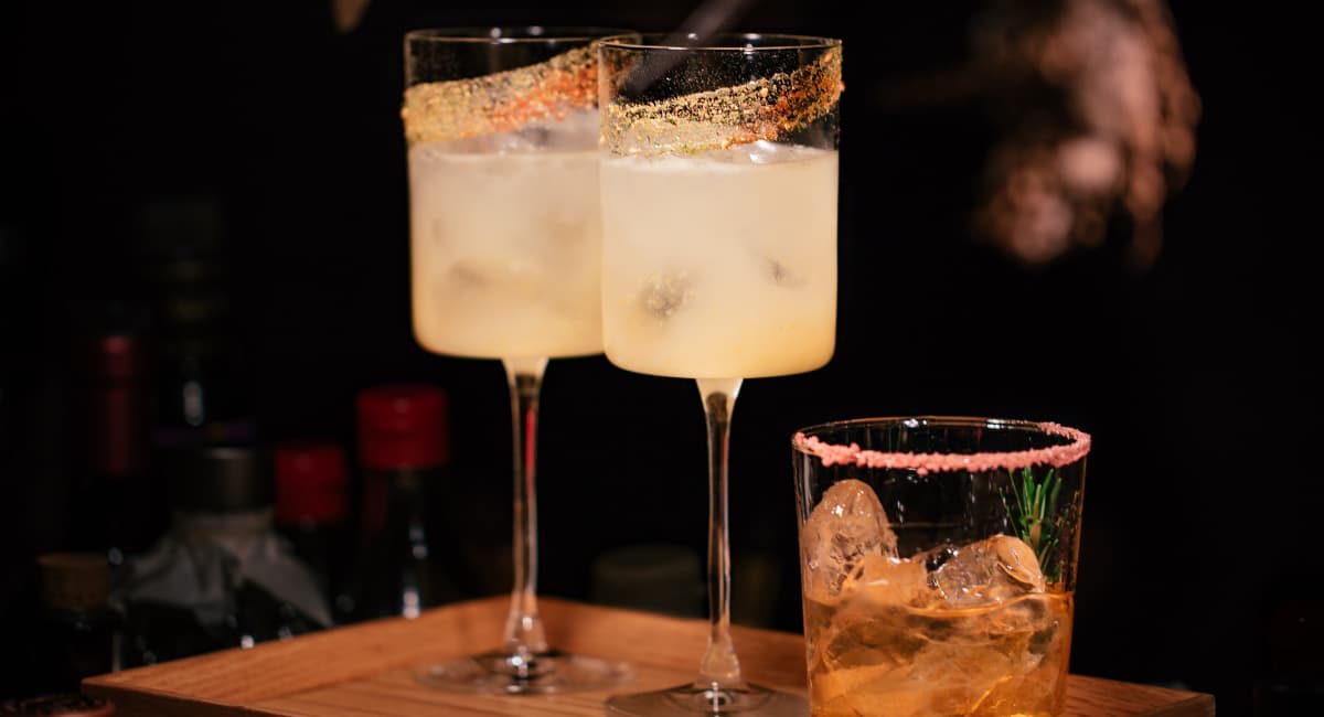 Two Cocktails with Gold Banded Glasses - Date Ideas Canada