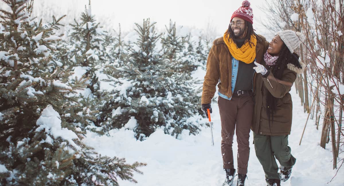 Couple at a Tree Farm - Hallmark - Date Ideas Canada