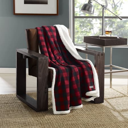 Eddie Bauer - Cabin Blanket - Date Ideas Canada
