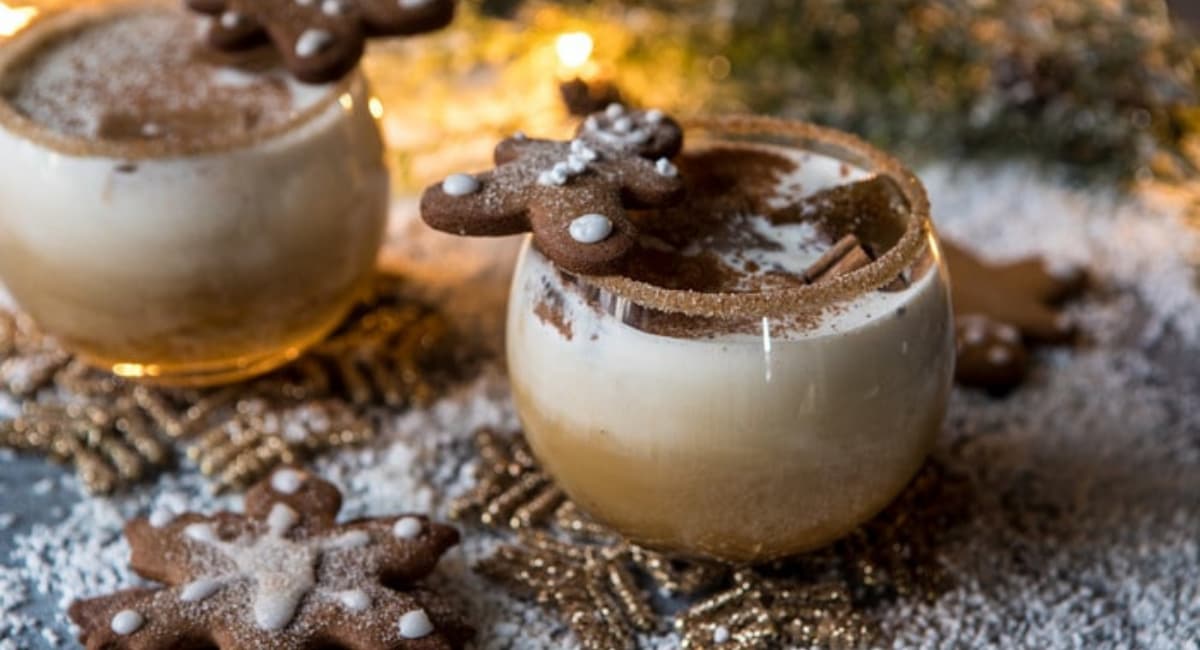Gingerbread White Russian - Hallmark - Date Ideas Canada