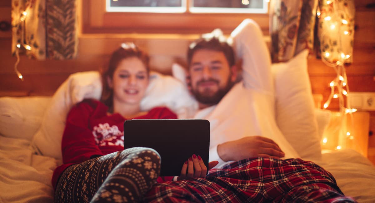 Couple in PJs - Date Ideas Canada